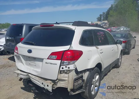 2014 Subaru Outback 2.5I Limited из США, поврежденный, VIN 4S4BRCLC4E3213475